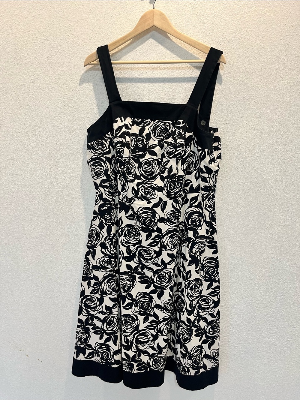 R&K Black and White Rose-Print Midi Dress